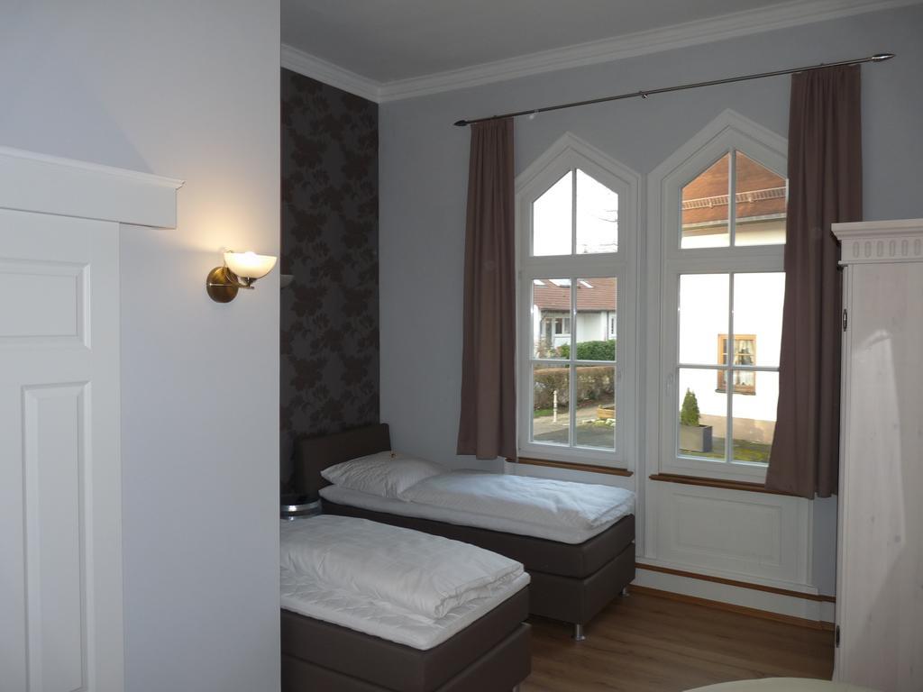 Gaestehaus "Unsere Stadtvilla" Hechingen Buitenkant foto